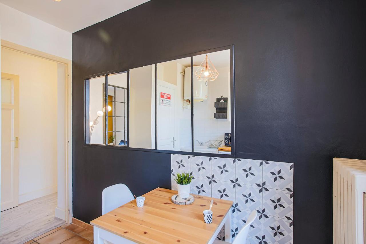 Ferienwohnung #4 Toulon Centre, Balcon, Vue Sur Corniche, Lumineux, Au Calme, Stationnement Facile & Gratuit Exterior foto